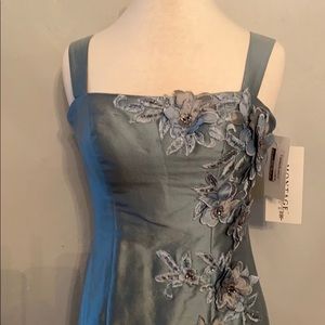 Montage by Mon Cheri, Pacific Blue, Size 6 Petit